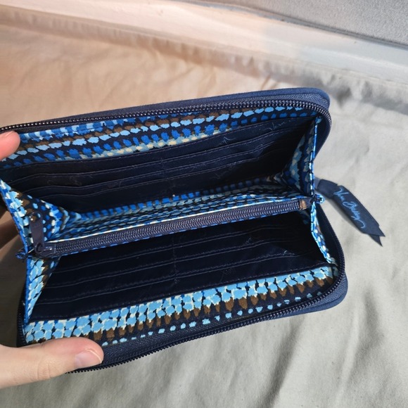 Vera Bradley Zip Around Wallet Womens Navy Blue Floral Quilted Cotton Accordion - Picture 4 of 5